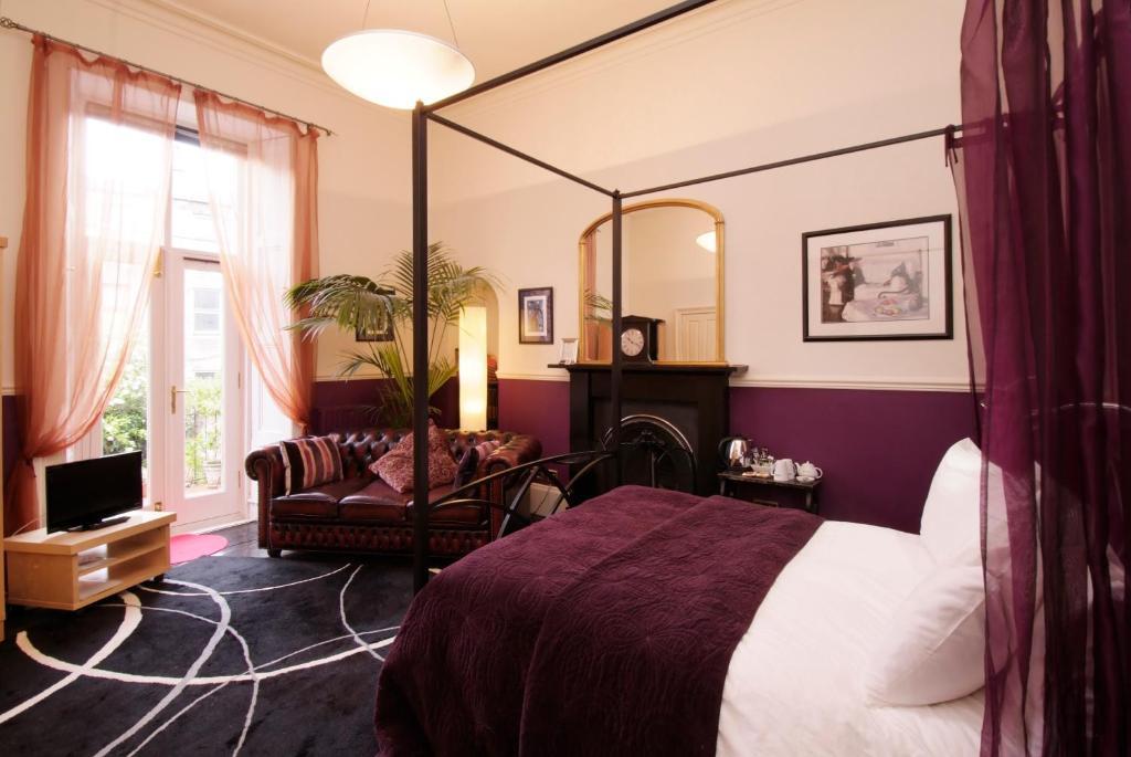 Four Poster Bedroom,12401804:JPEG