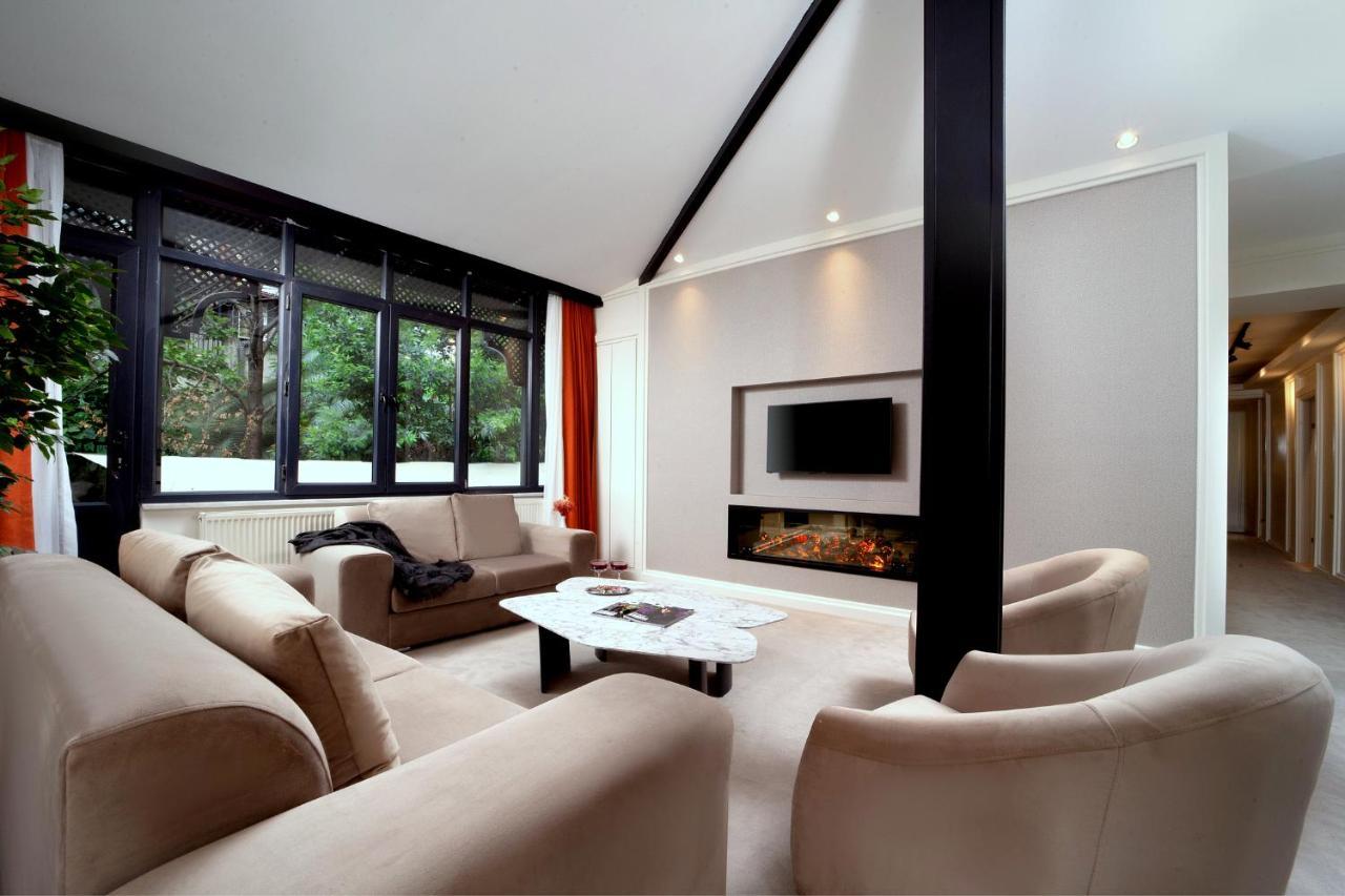Three-Bedroom Apartment,1247310643:JPEG