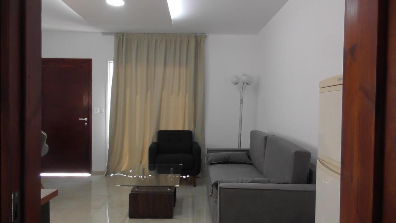 One-Bedroom Bungalow