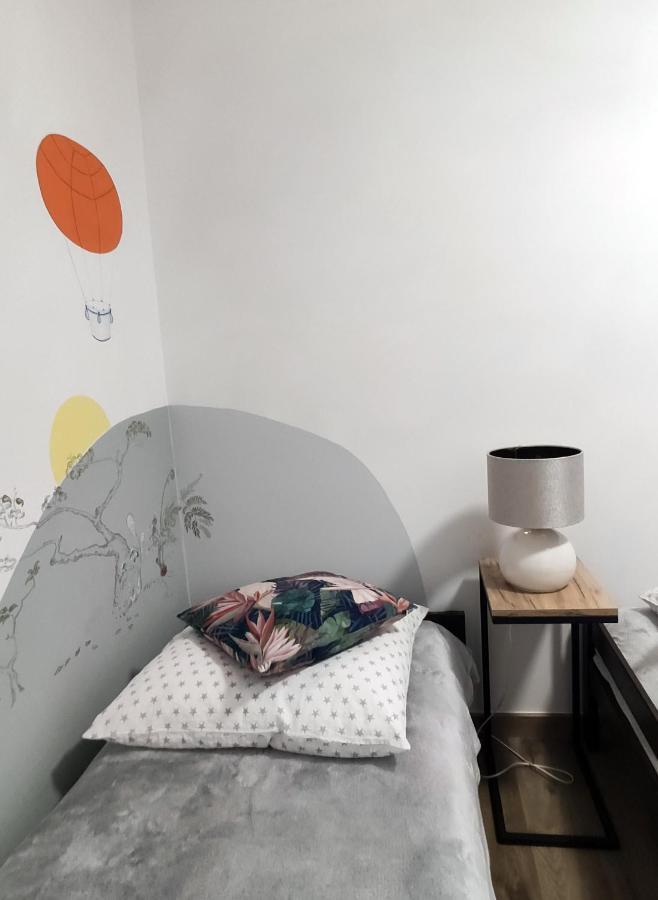 Small Single Room