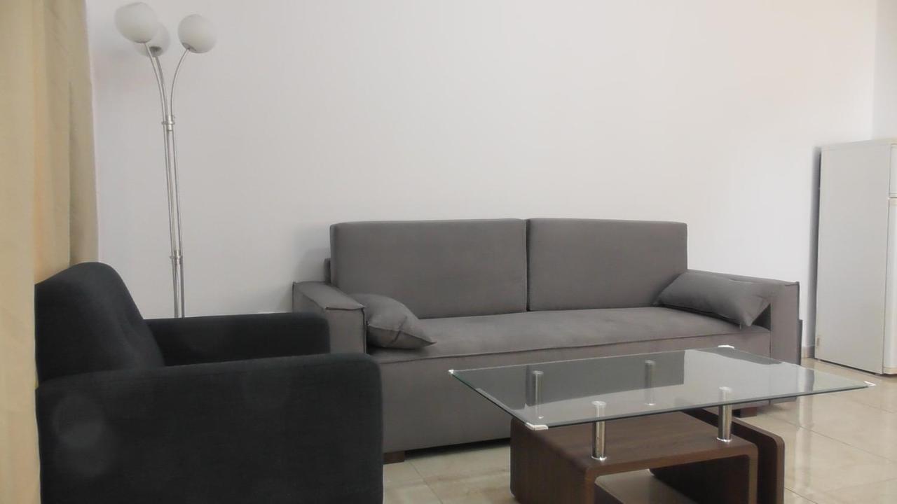 One-Bedroom Bungalow