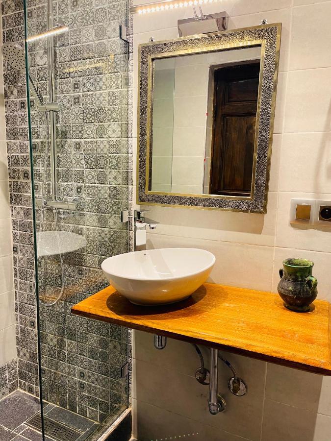 Triple Room Private Bathroom