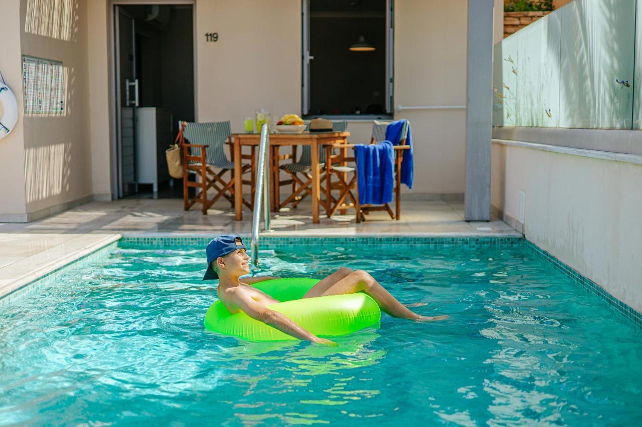 One-Bedroom Suite Private Pool