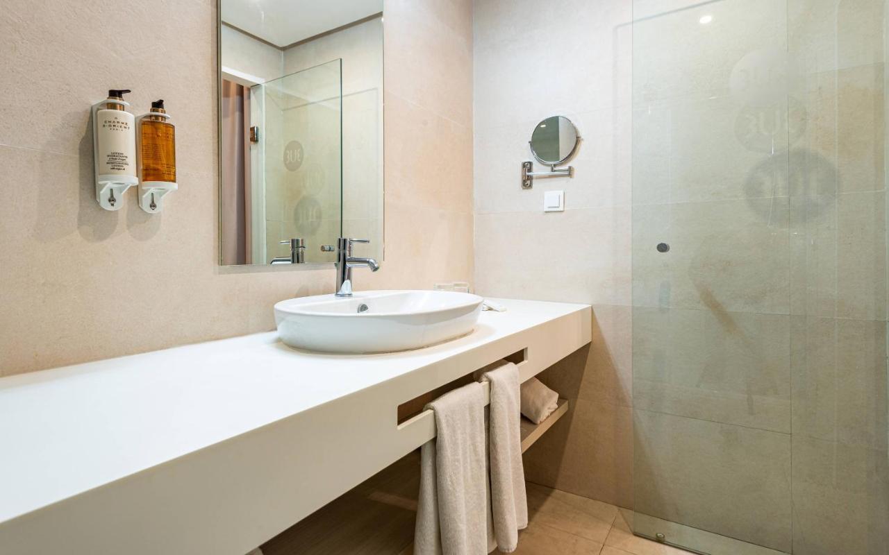 Double Room Jacuzzi Without Balcony,1247851876:JPEG