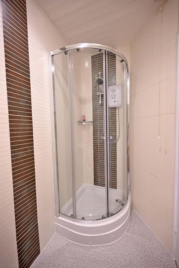 Family Room Shower