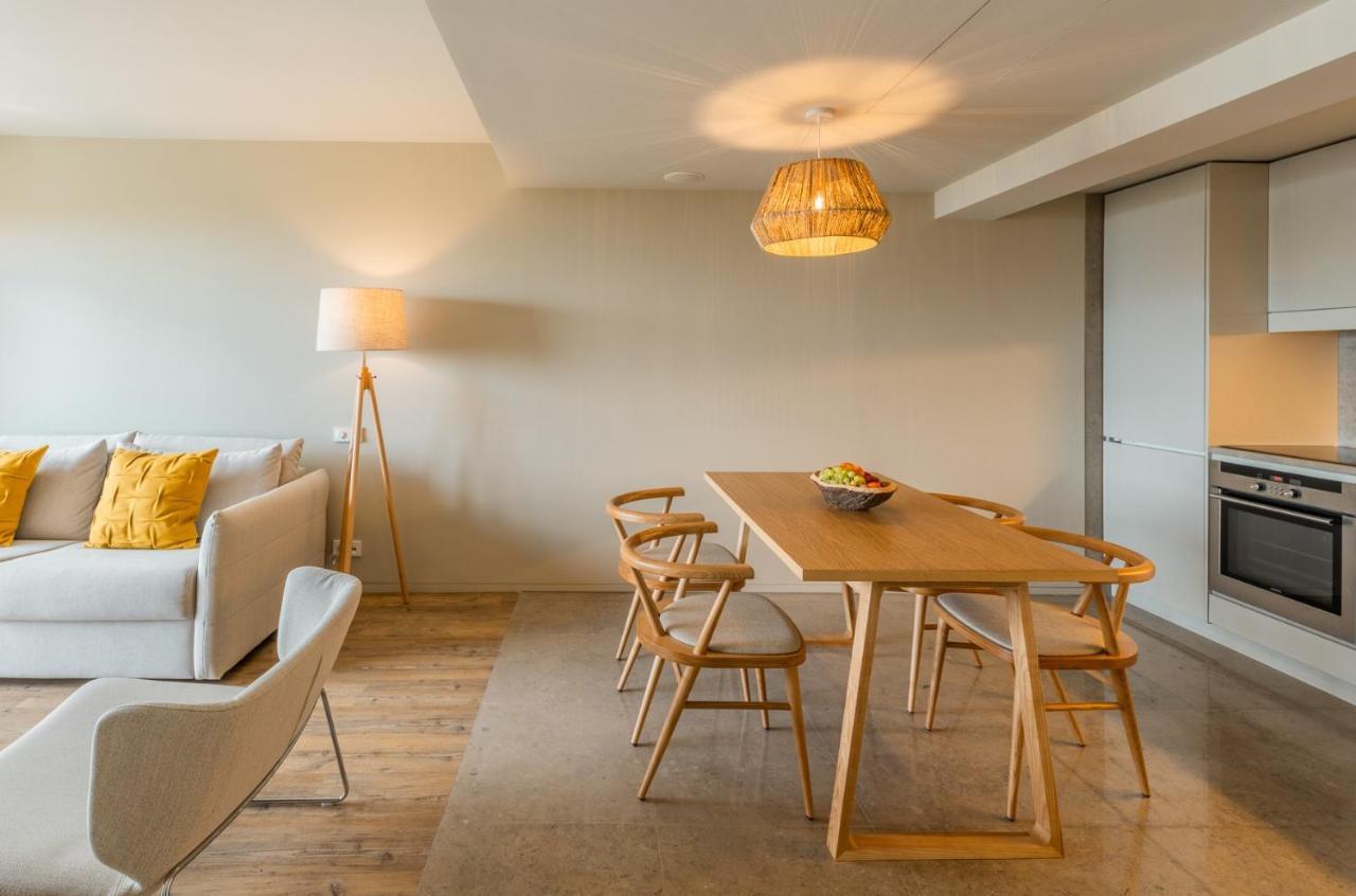 Premium One-Bedroom Suite Sea View