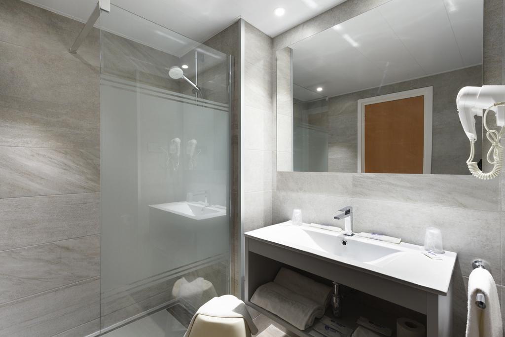 Double Room,917098489:JPEG