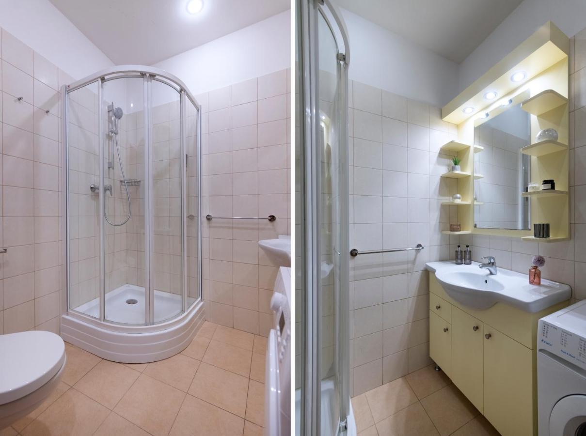 Deluxe One Bedroom Apartment