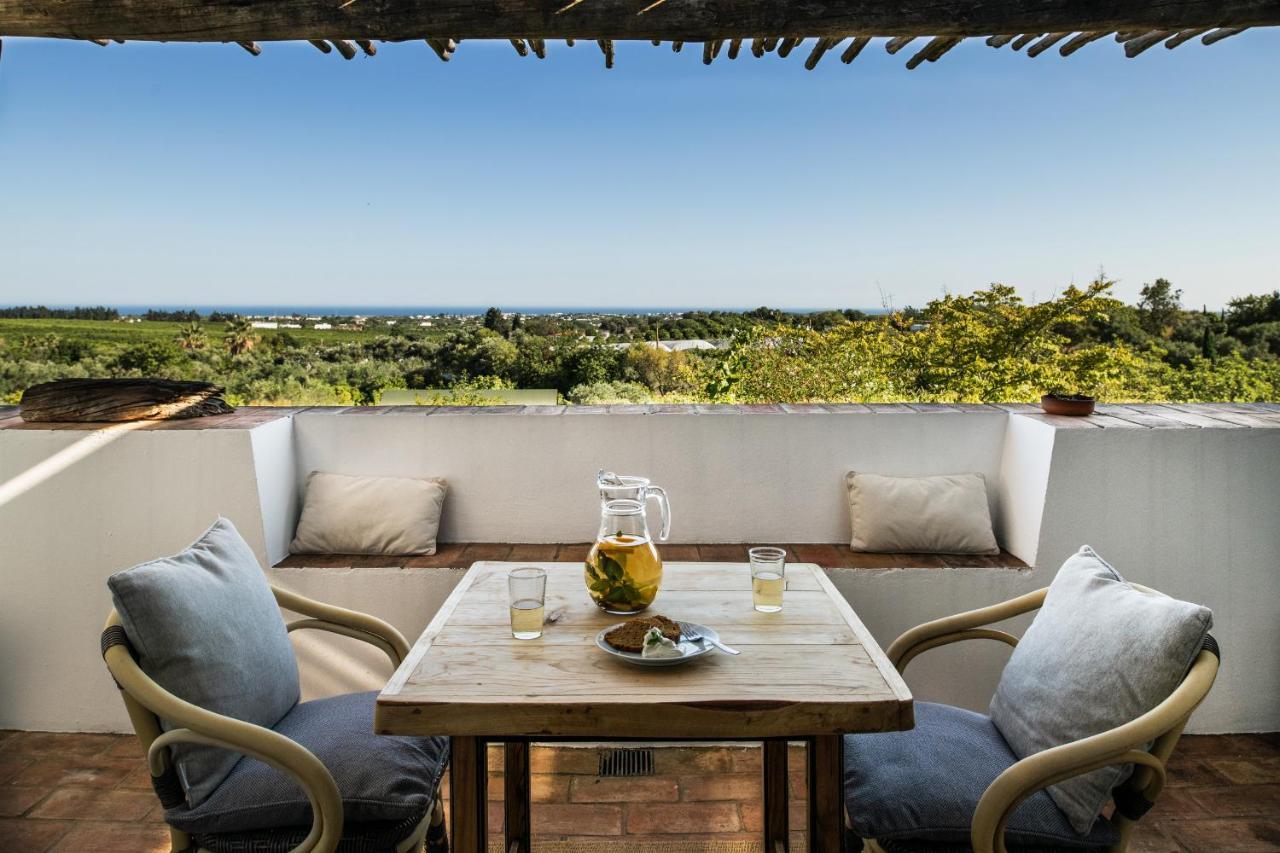 Double or Twin Room Sea View