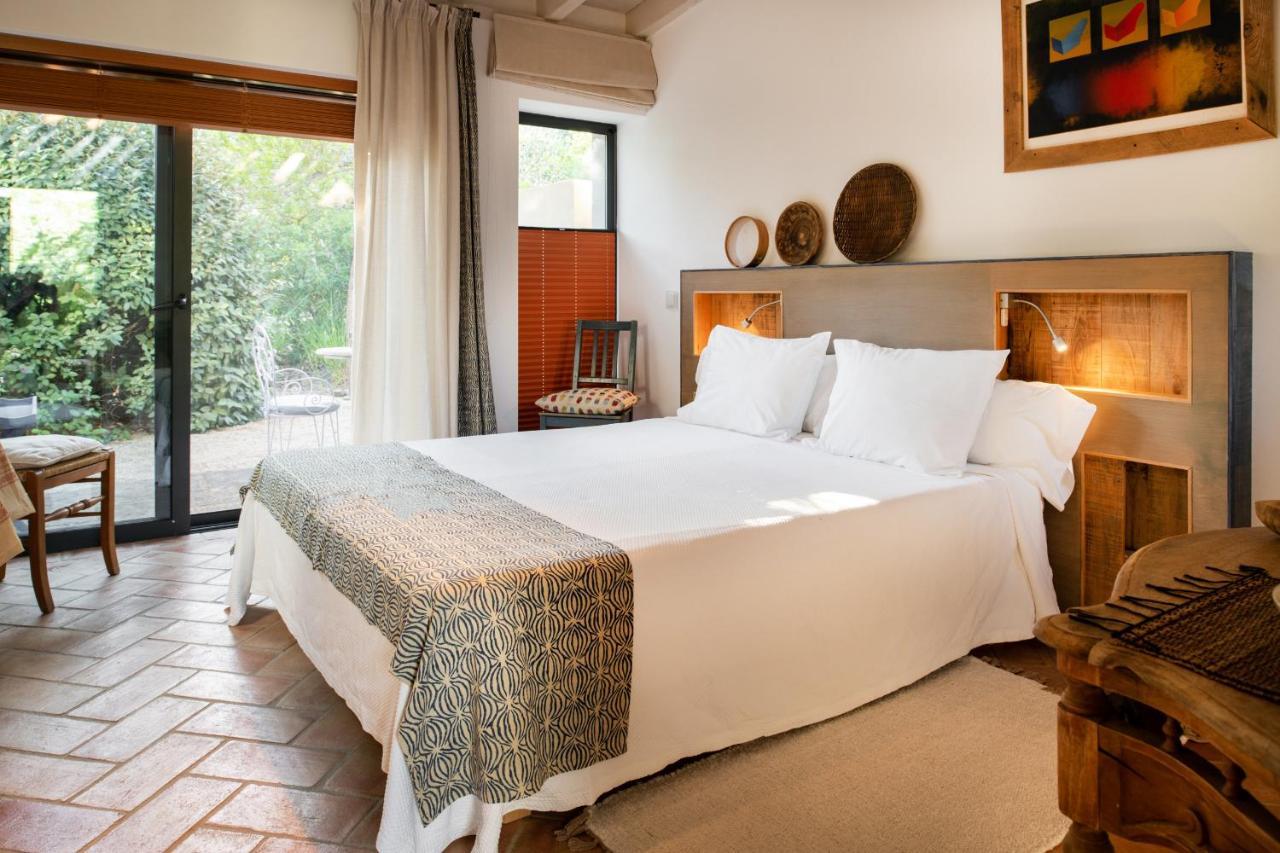 Double or Twin Room Garden View