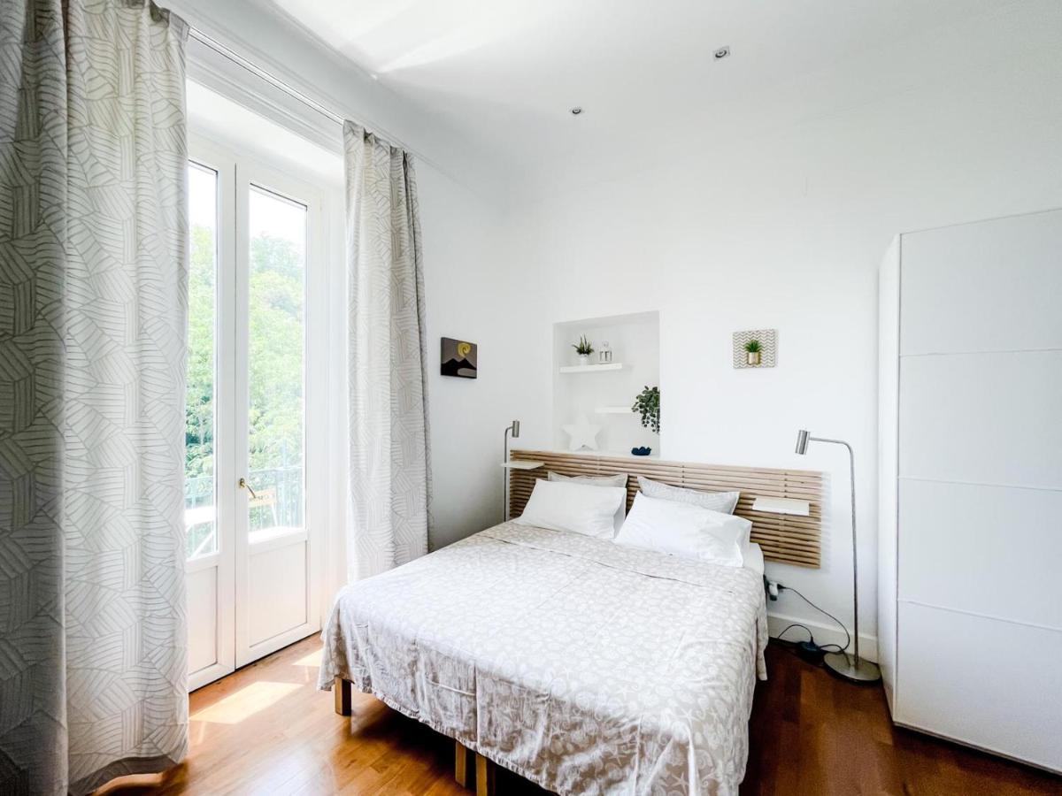 Double or Twin Room Private Bathroom