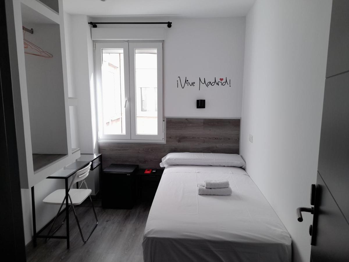 Single Room Private Bathroom