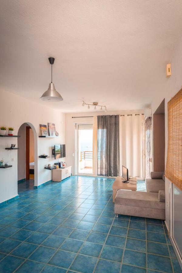 Apartment Sea View