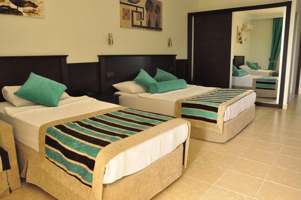 Quarto Standard com Cama de Casal ou 2 de Solteiro