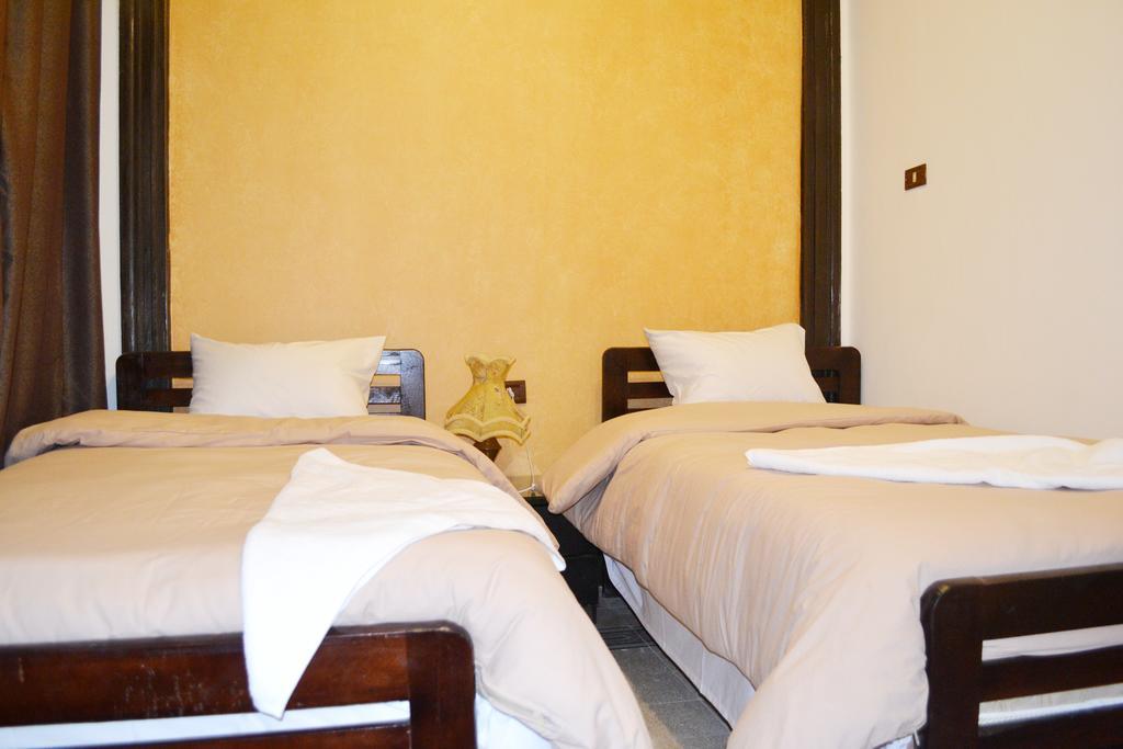 Quarto Standard com Cama de Casal ou 2 de Solteiro