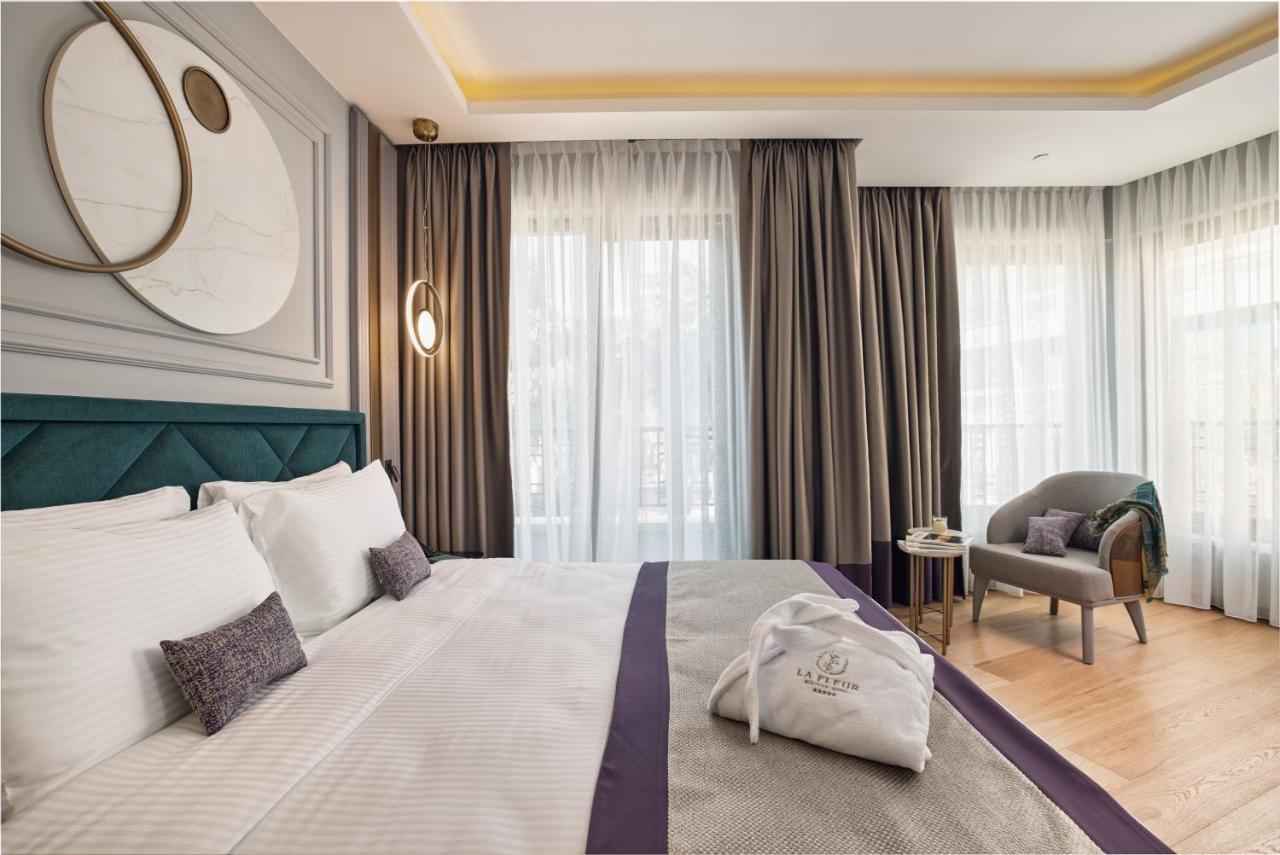 Deluxe Doppel-/Zweibettzimmer mit Stadtblick