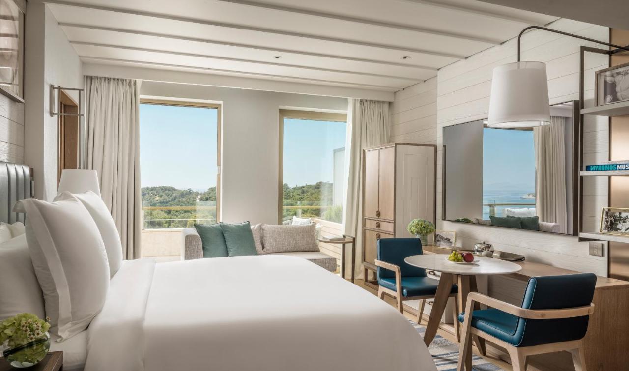 King Room Arion Pine View