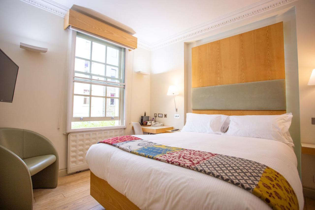 Premier Deluxe Twin Room