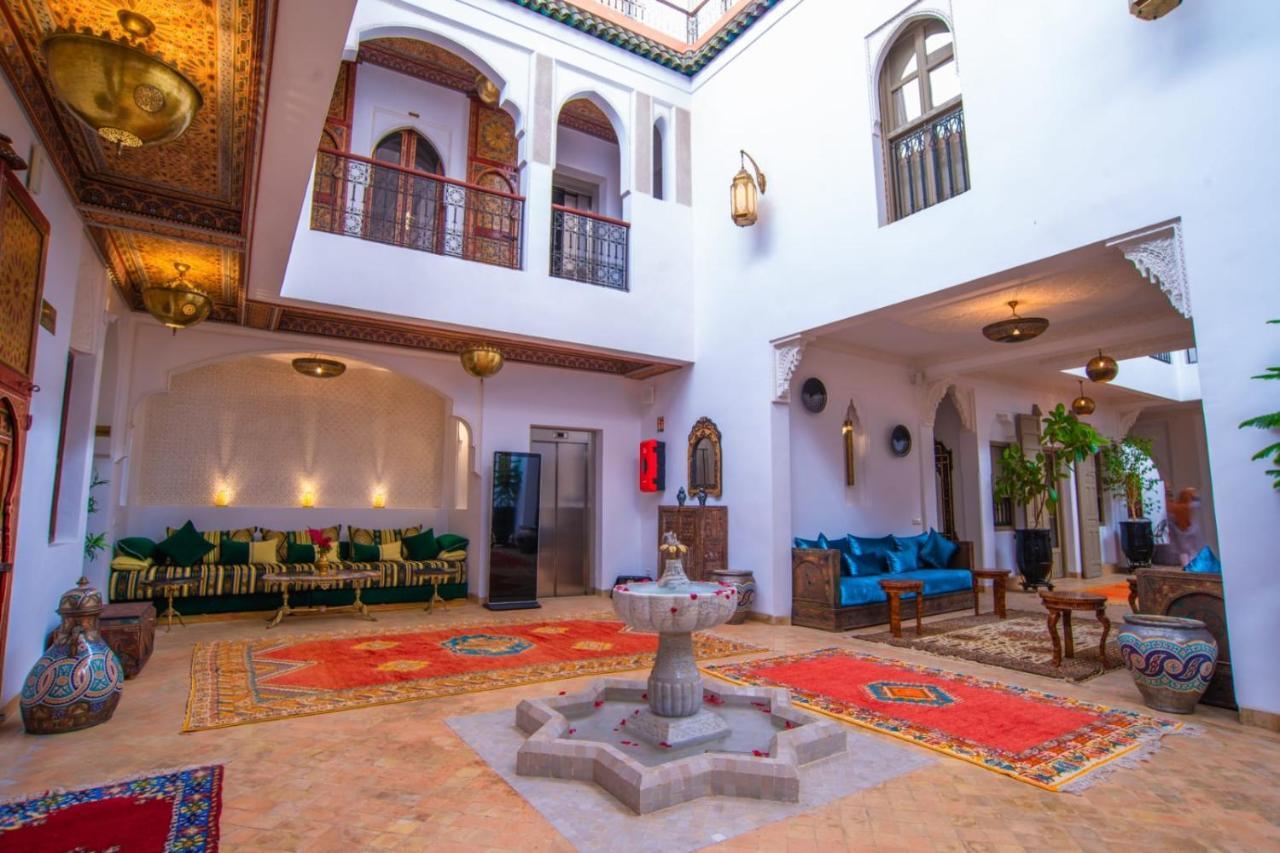 Prestige Room
