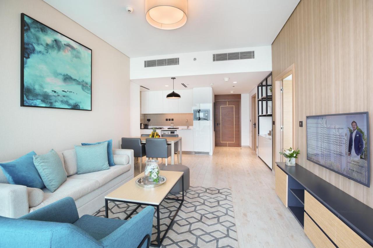 Deluxe One Bedroom Apartment