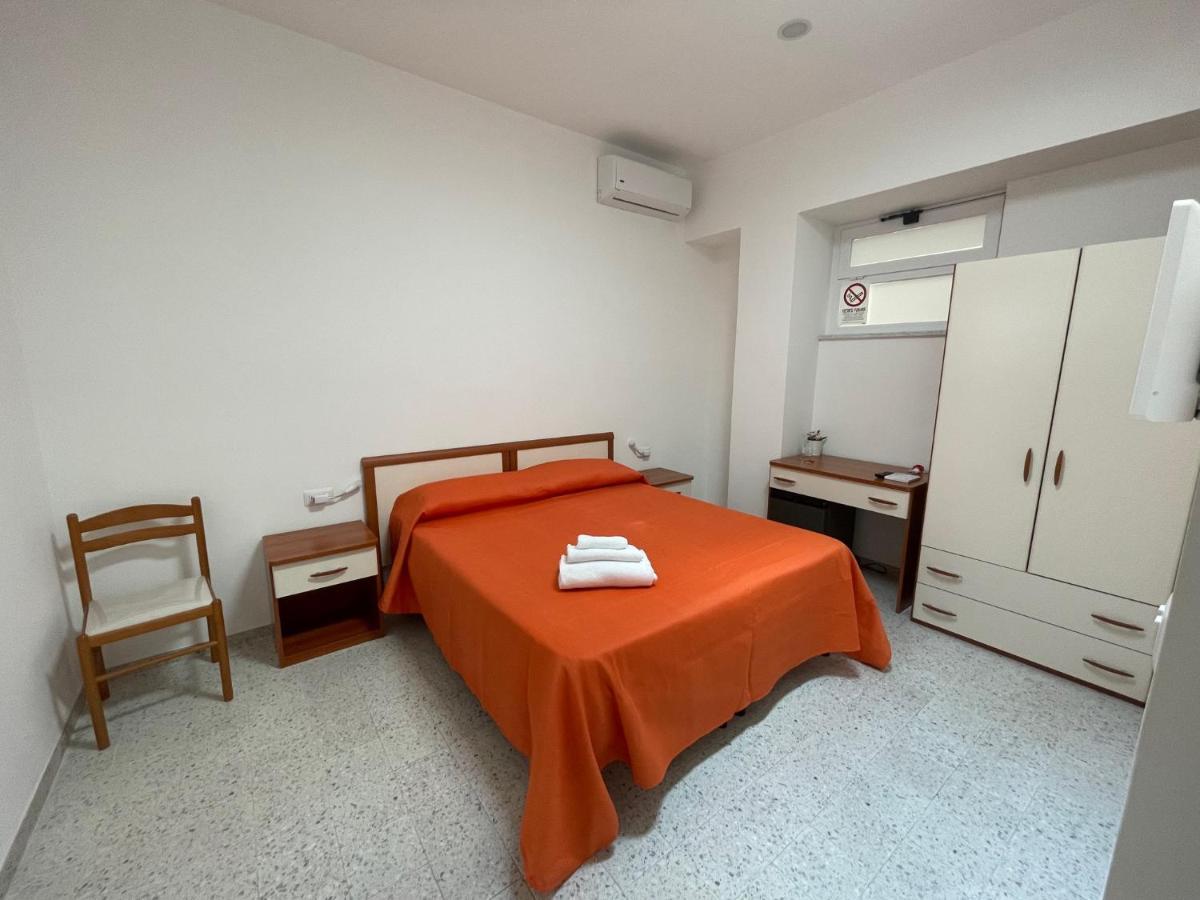 Quarto Duplo ou Twin com Casa de Banho