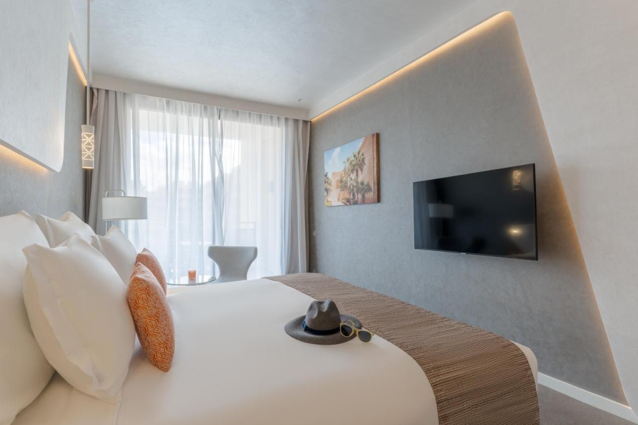 CR Twin Room
