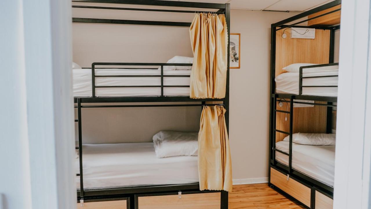 Bed 6-Bed Mixed Dormitory Room