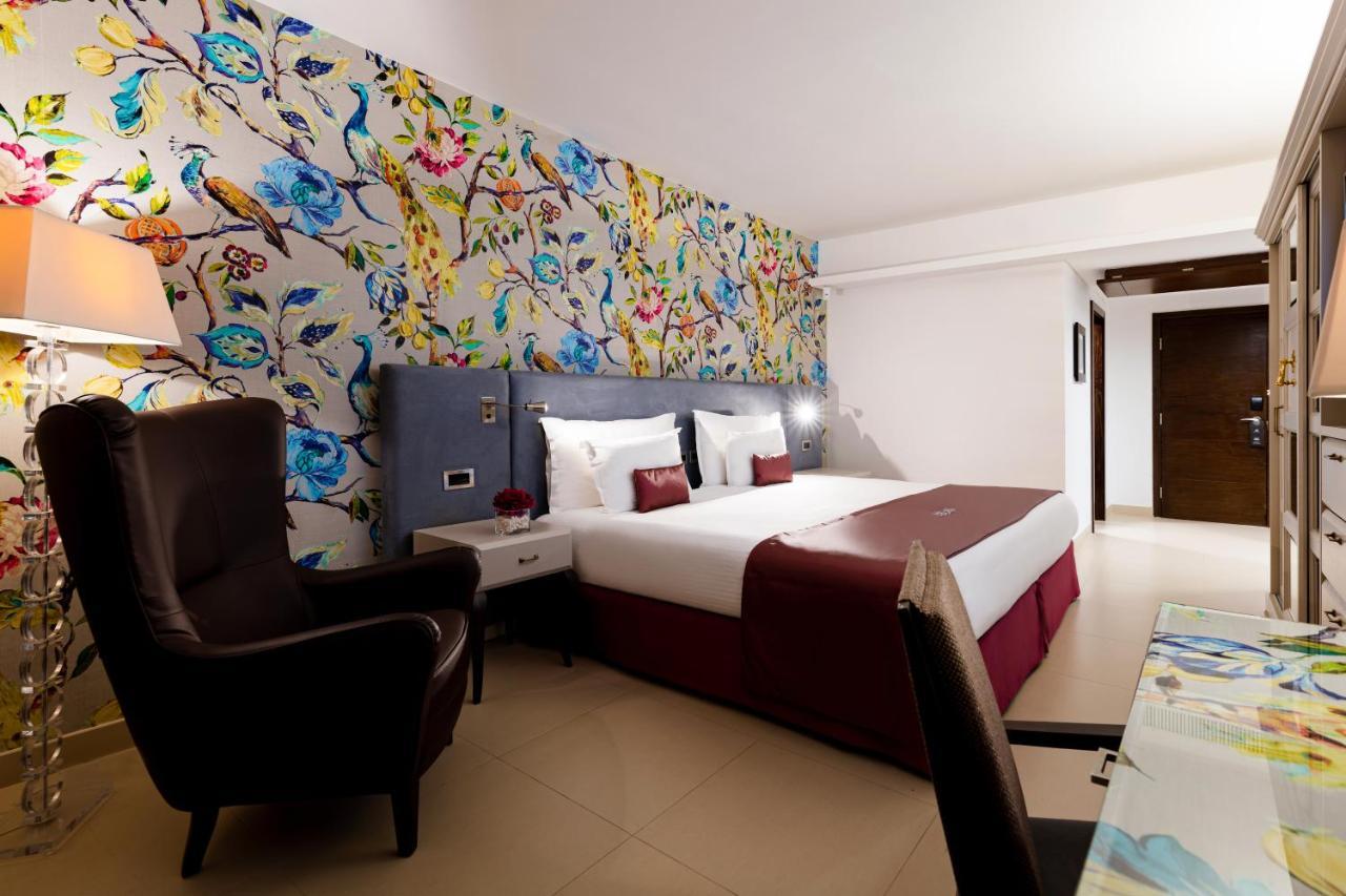 Superior Double or Twin Room City View