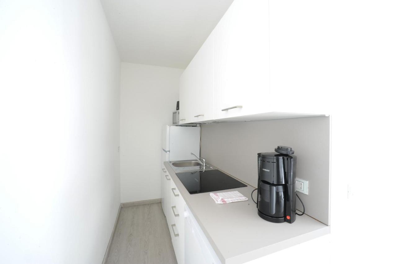 Two-Bedroom Apartment direct access to the garden