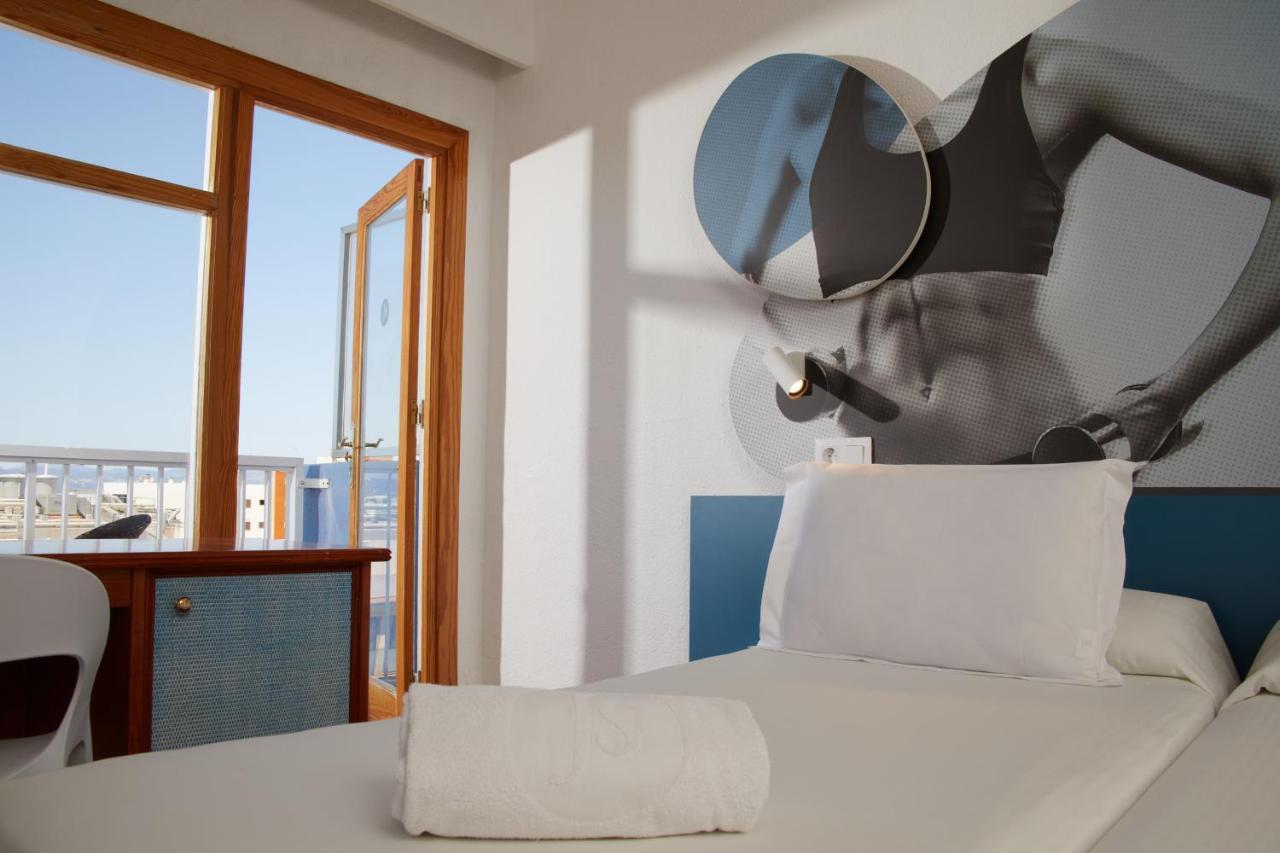 Double Room High Floor Balcony