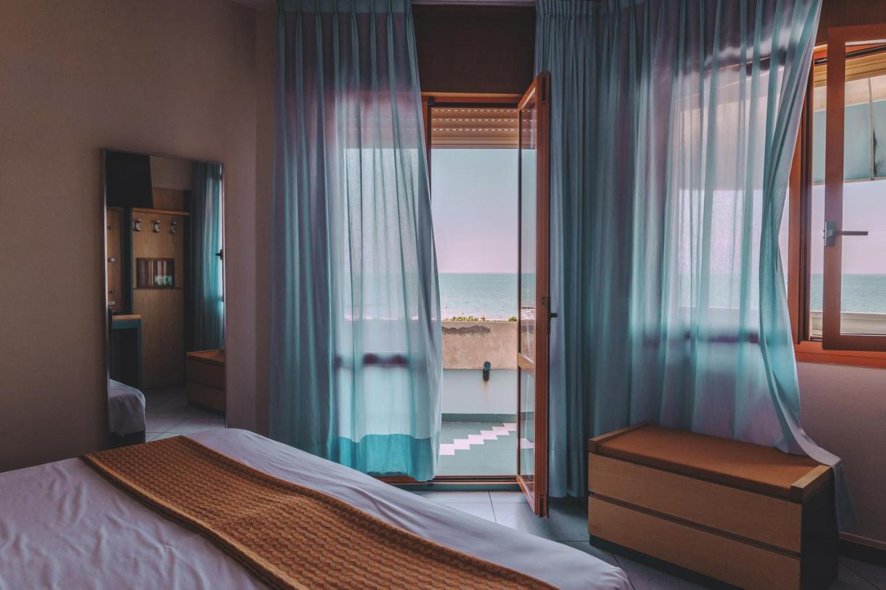 Double Room Front Sea View