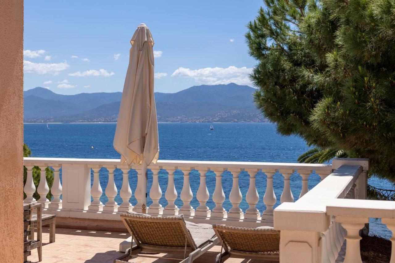 DELUXE SUITE terrace sea view
