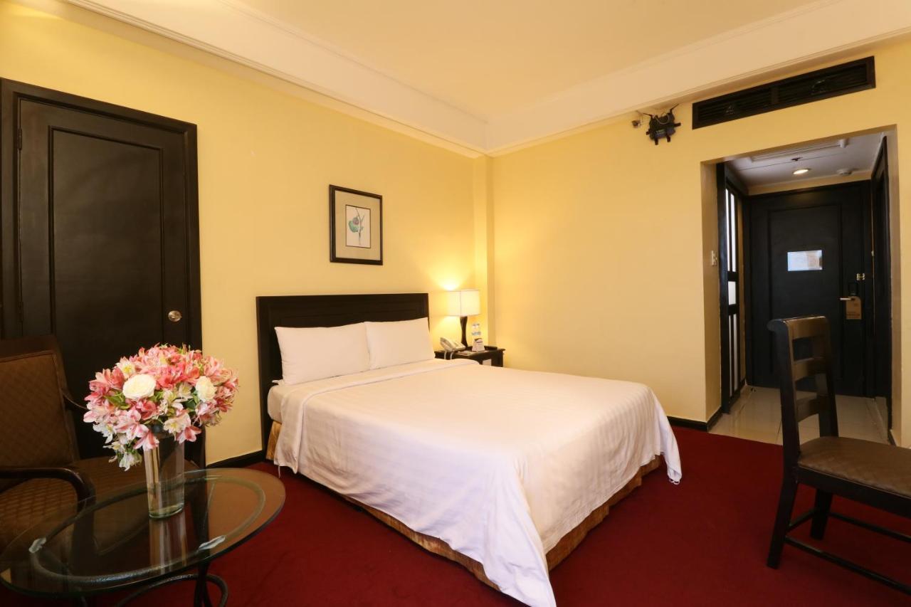 Standard Double or Twin Room,1270552969:JPEG