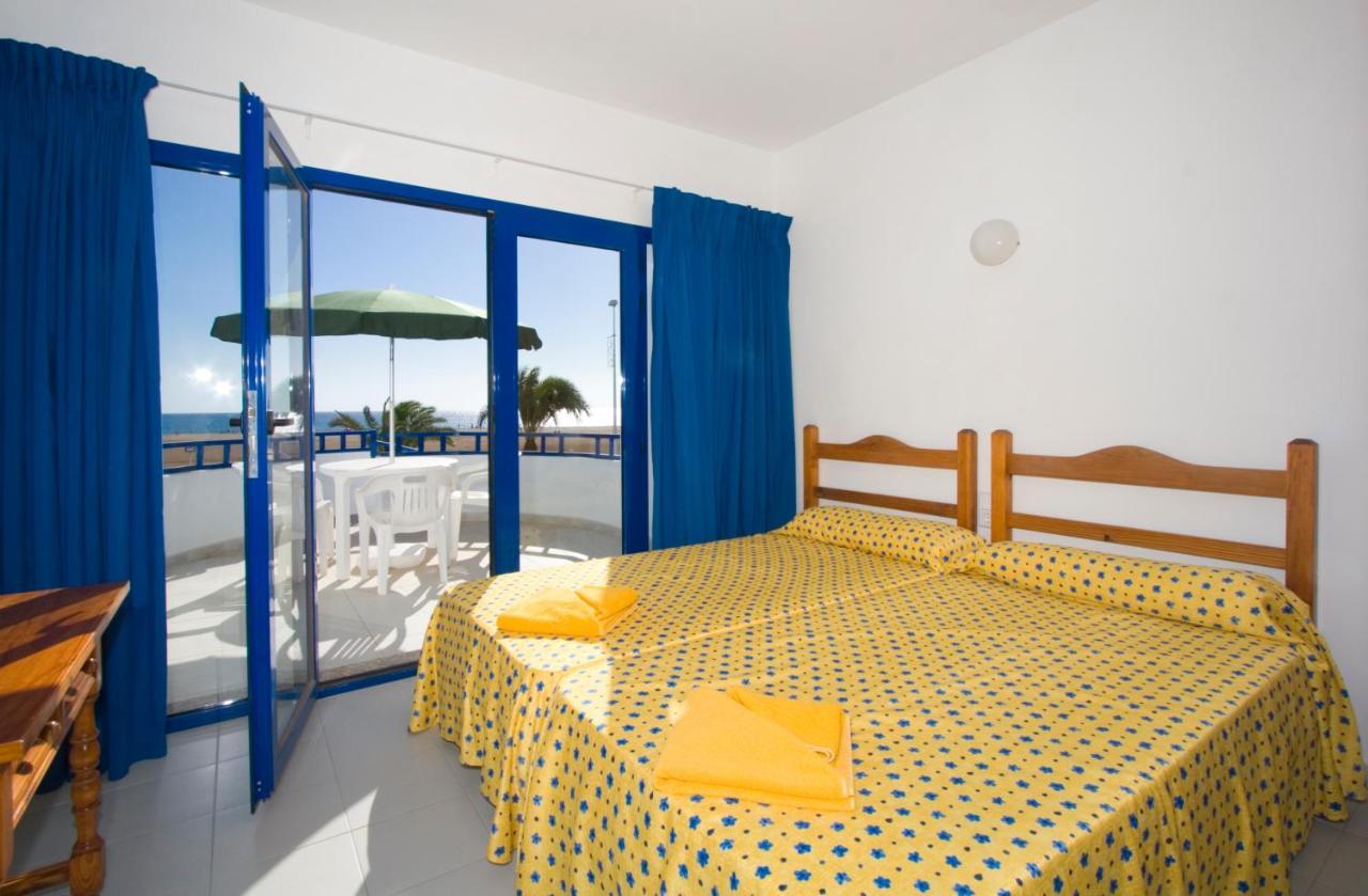 One-Bedroom Apartment Sea View