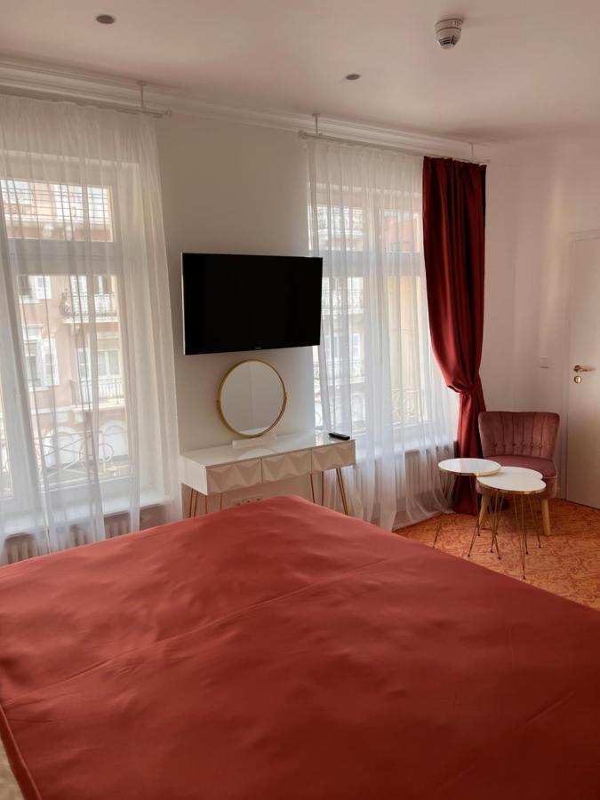 Double Room Mountain View