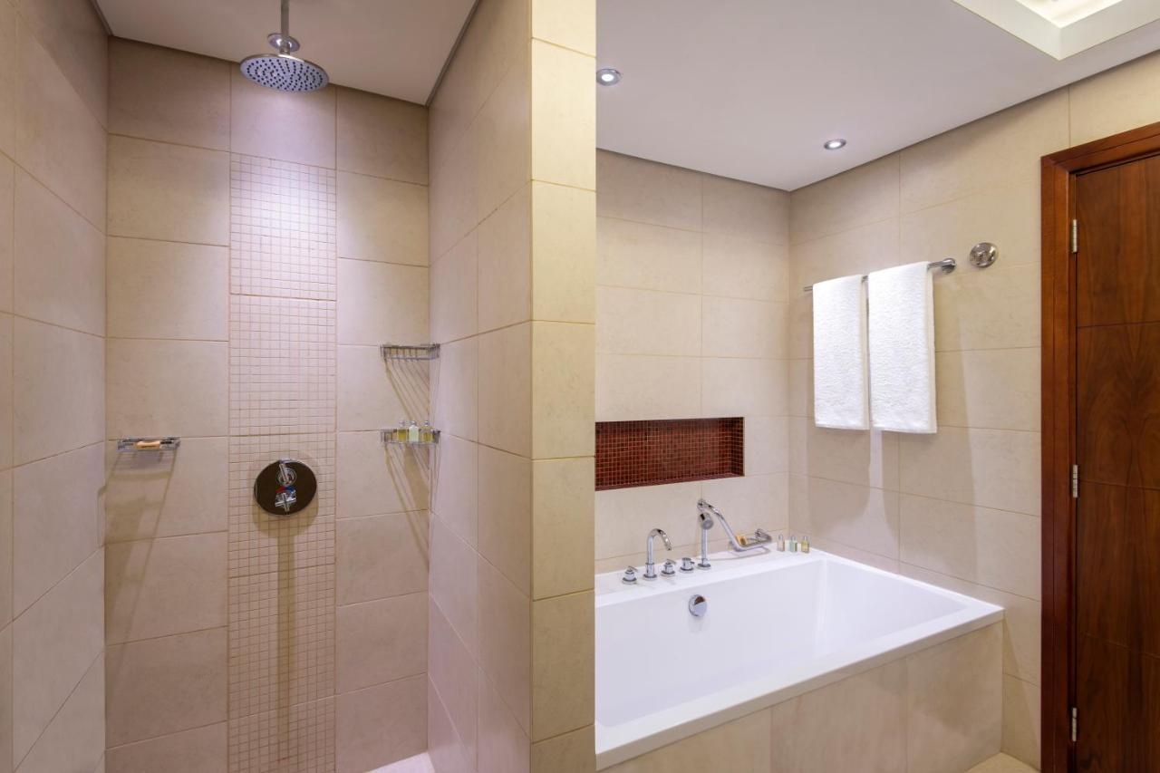 Deluxe Room beach access