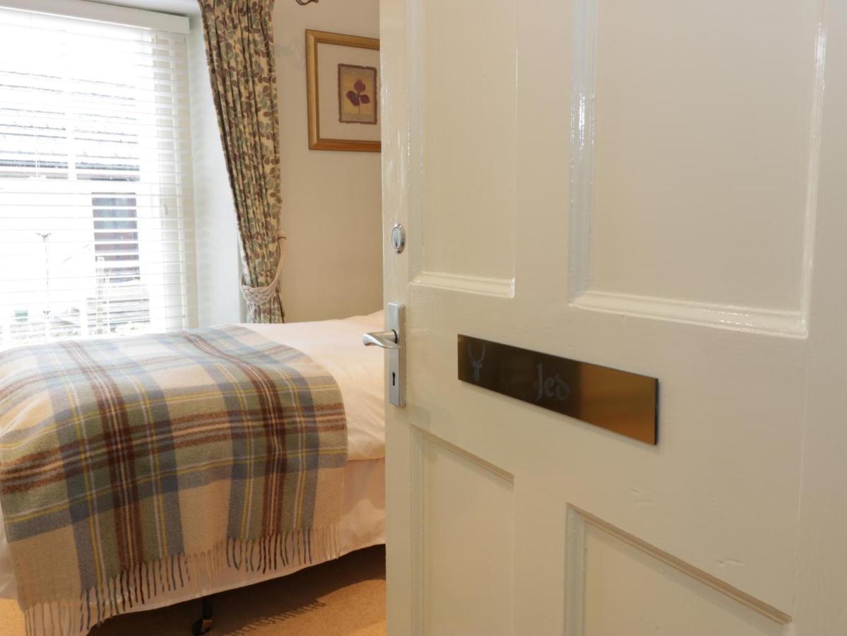 Single Room,1265800582:JPEG