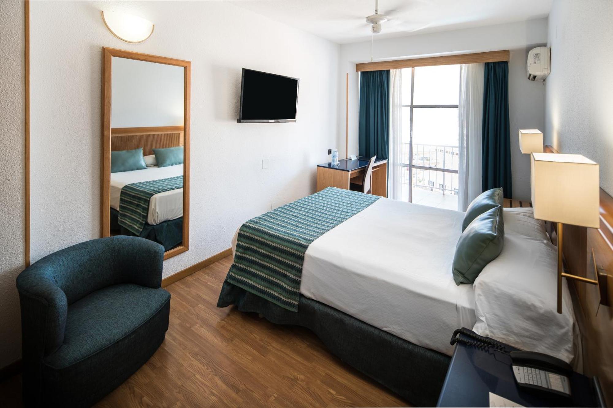 Double or Twin Room Balcony,1306899463:JPEG