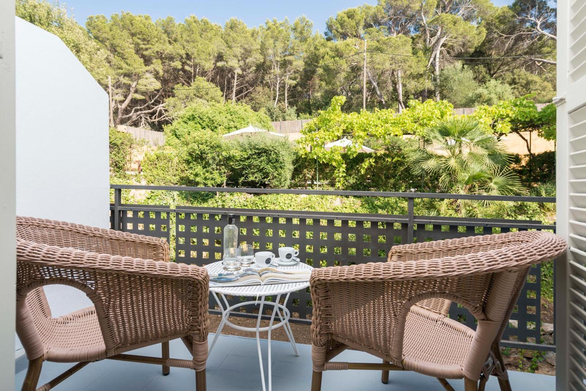 Double or Twin Room Balcony
