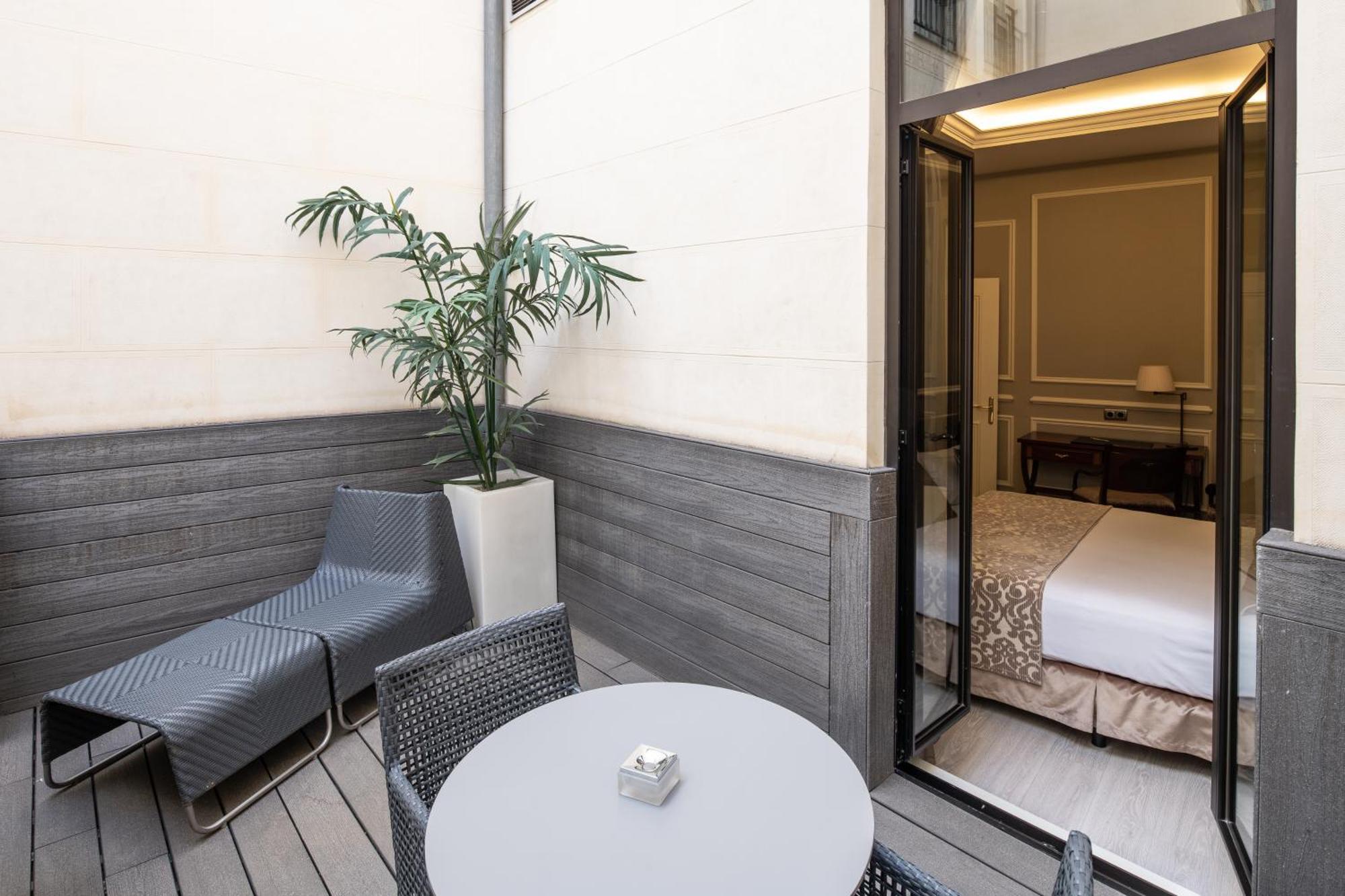 Double Room Terrace Smoking