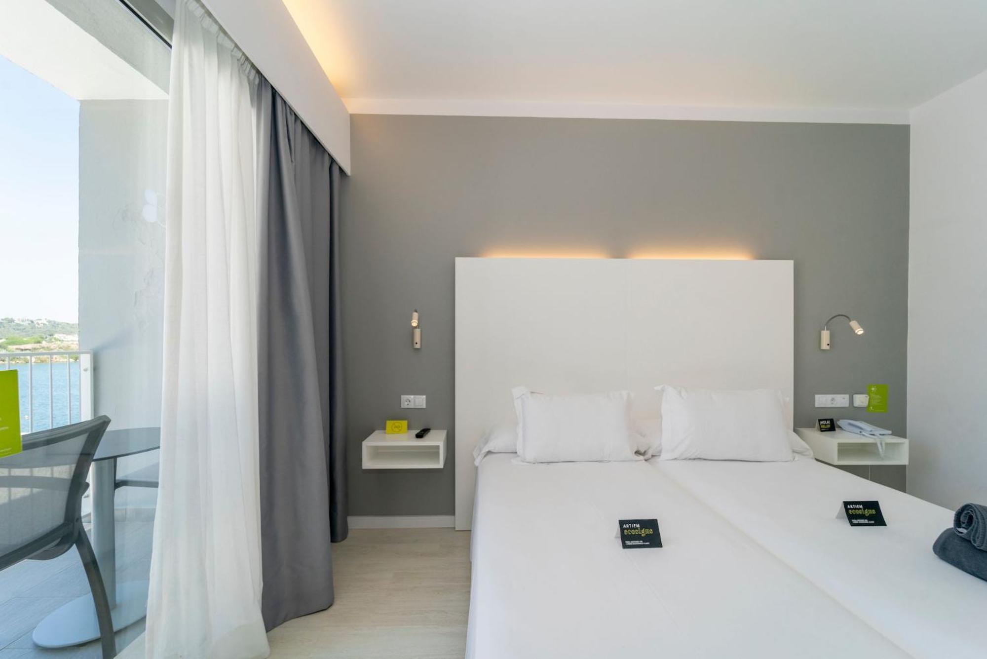 Double Room Side Sea View
