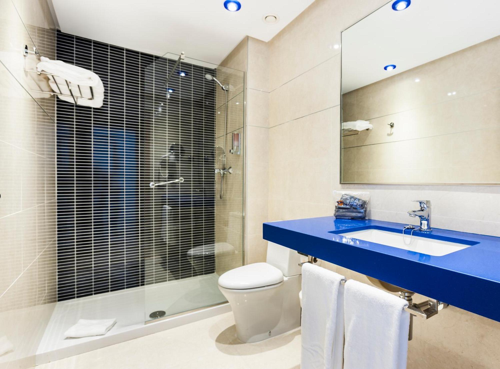 Superior Twin Room Balcony