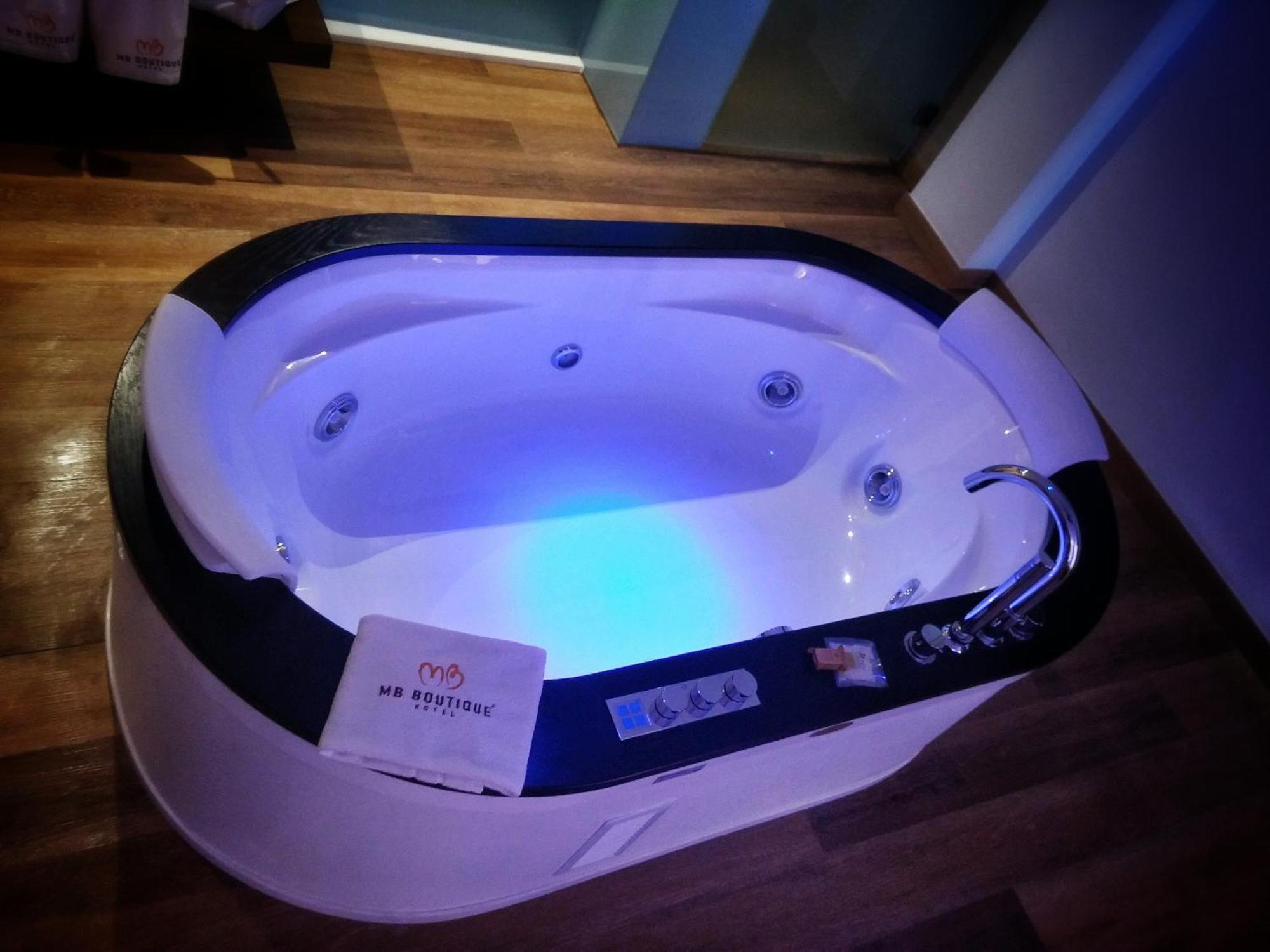 Superior Double Room Hot Tub Terrace
