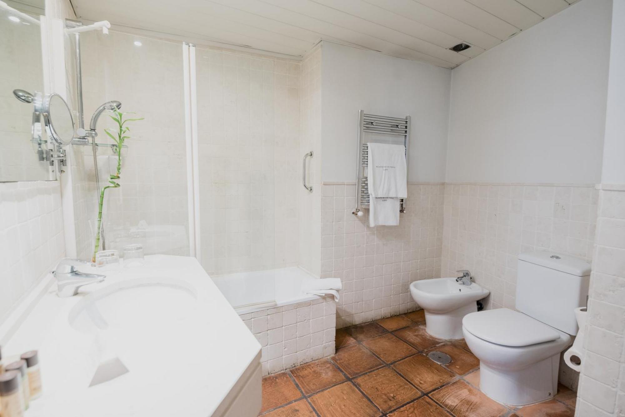 Premium Twin Room