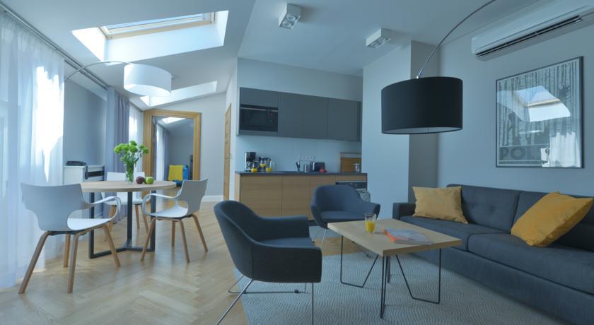 Apartamento de 1 dormitorio con chimenea