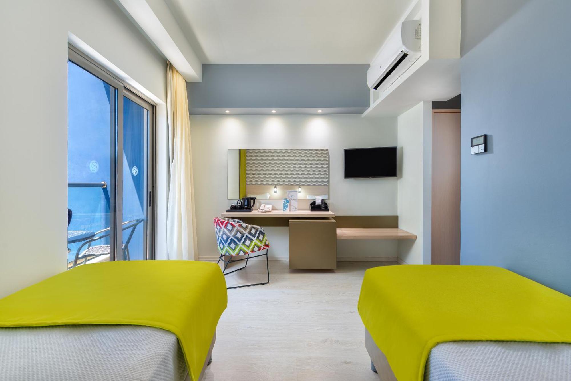 Standard Room with Side Sea View