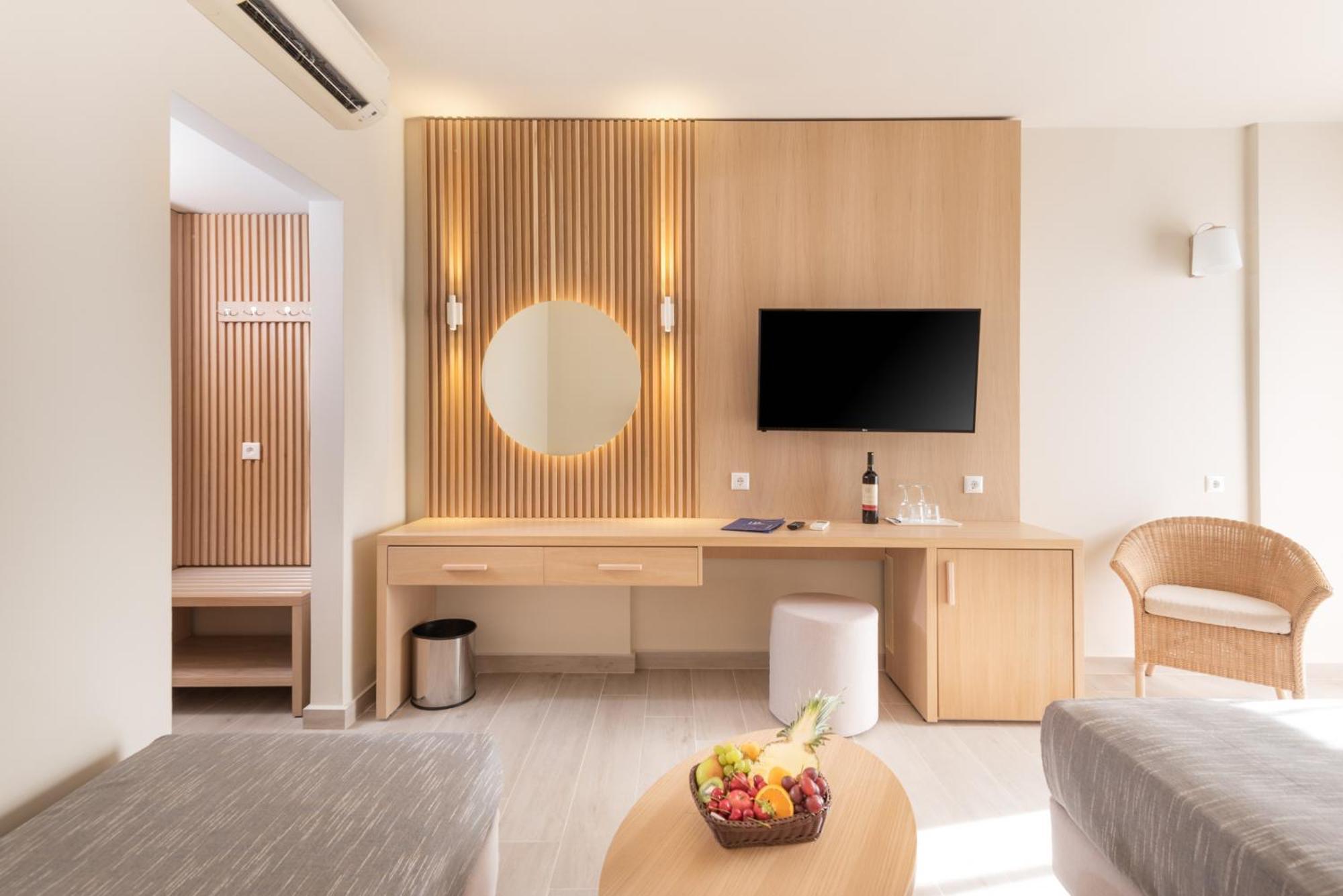 Twin Room Terrace