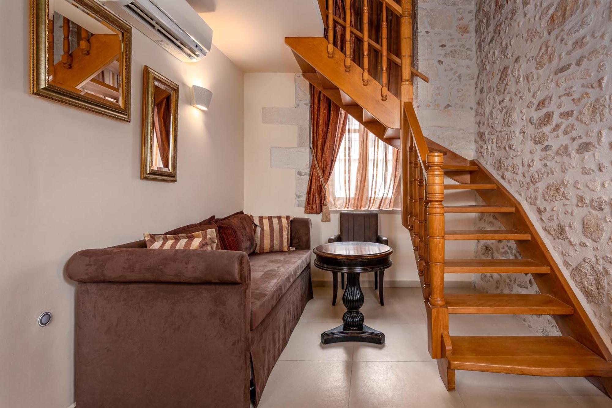 Junior Suite Old Town View