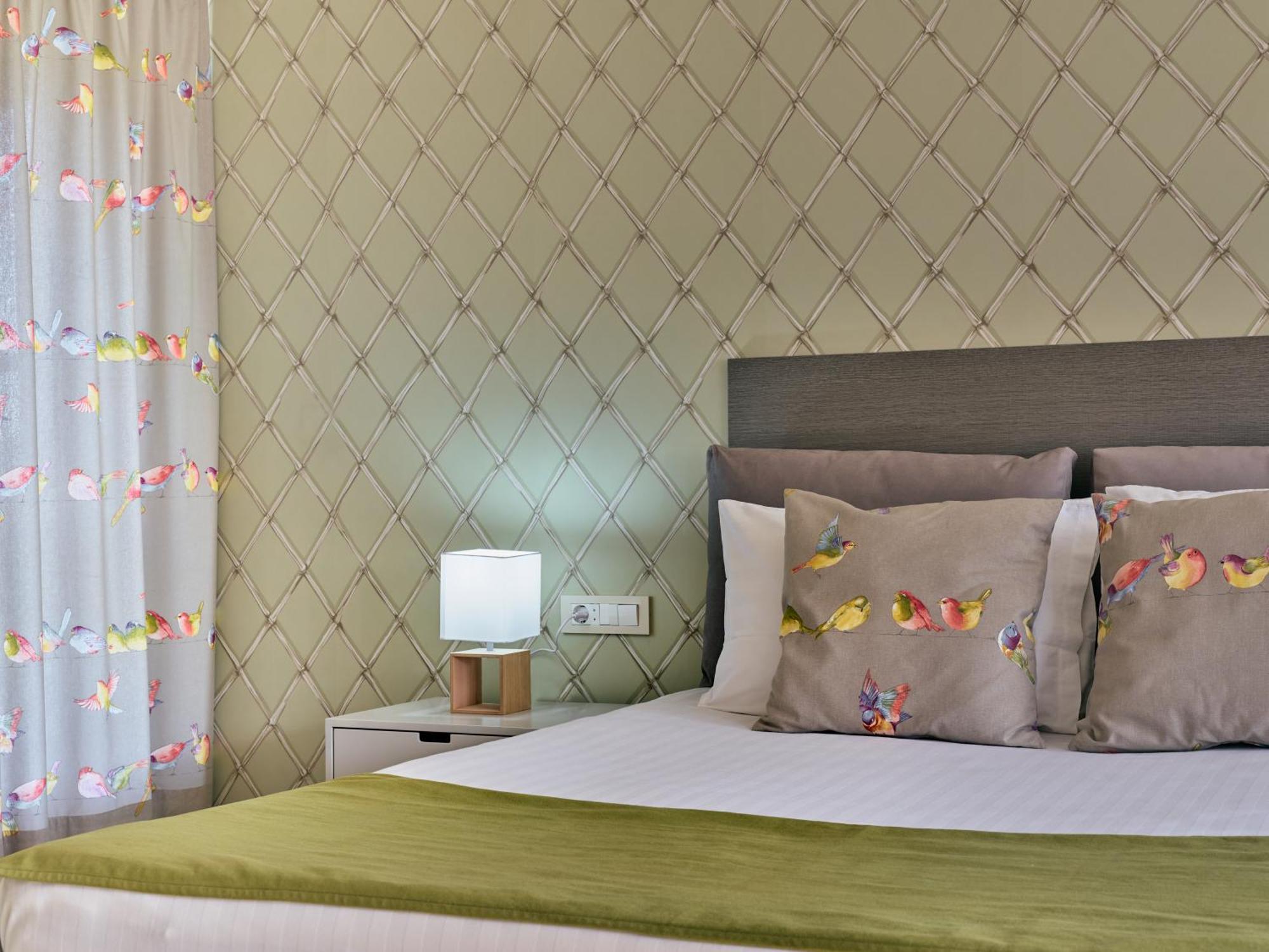 Luxury Room