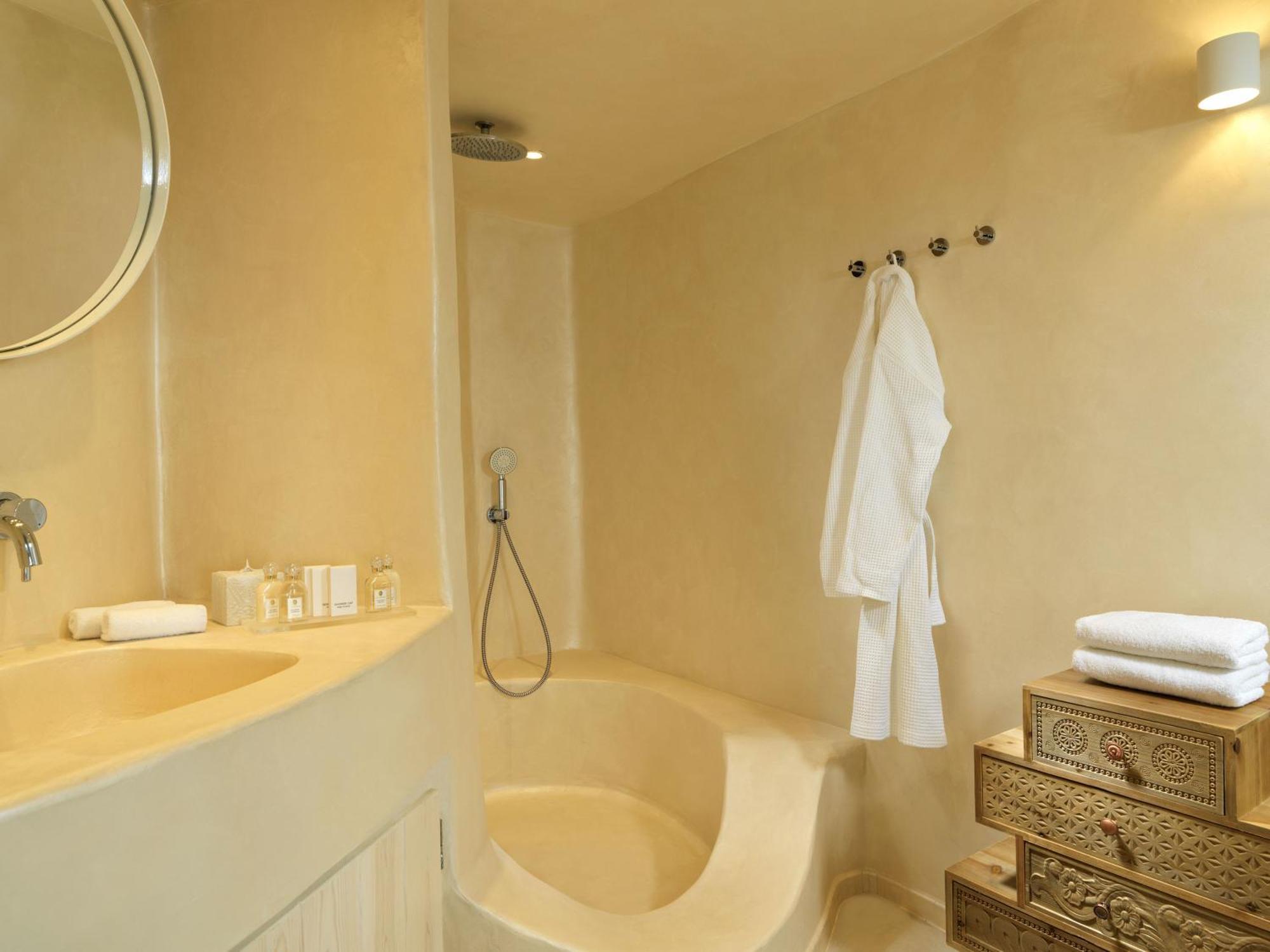 Premier Junior Suite Caldera View